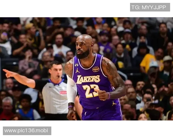 湖人124-104独行侠！詹姆斯3双引争议